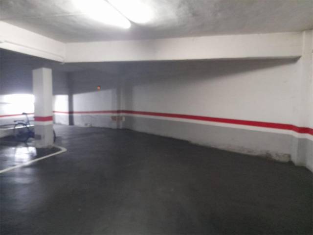 Garaje en Venta en Heliodoro de la Torre Kalea, 9 en San Pedro de Deusto - La Ribera