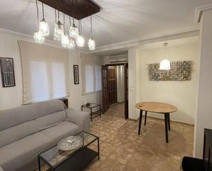 Sala d'estar de Casa adosada de lloguer en  Córdoba Capital amb Aire condicionat, Calefacció i Parquet