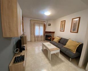 Single-family semi-detached to rent in Calle José Antonio, 11, Cortes de Arenoso