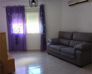 Wohnzimmer von Wohnung miete in Villamanrique de la Condesa mit Terrasse und Möbliert