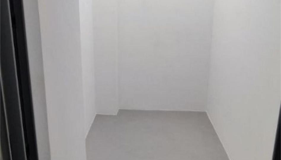 Photo 1 of Box room for sale in Carrer D'amèrica, 36, El Guinardó, Barcelona