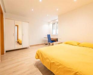 Bedroom of Flat to rent in Pontevedra Capital 