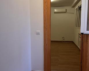 Flat to rent in Calle de Cuevas de Almanzora, 97, Apóstol Santiago