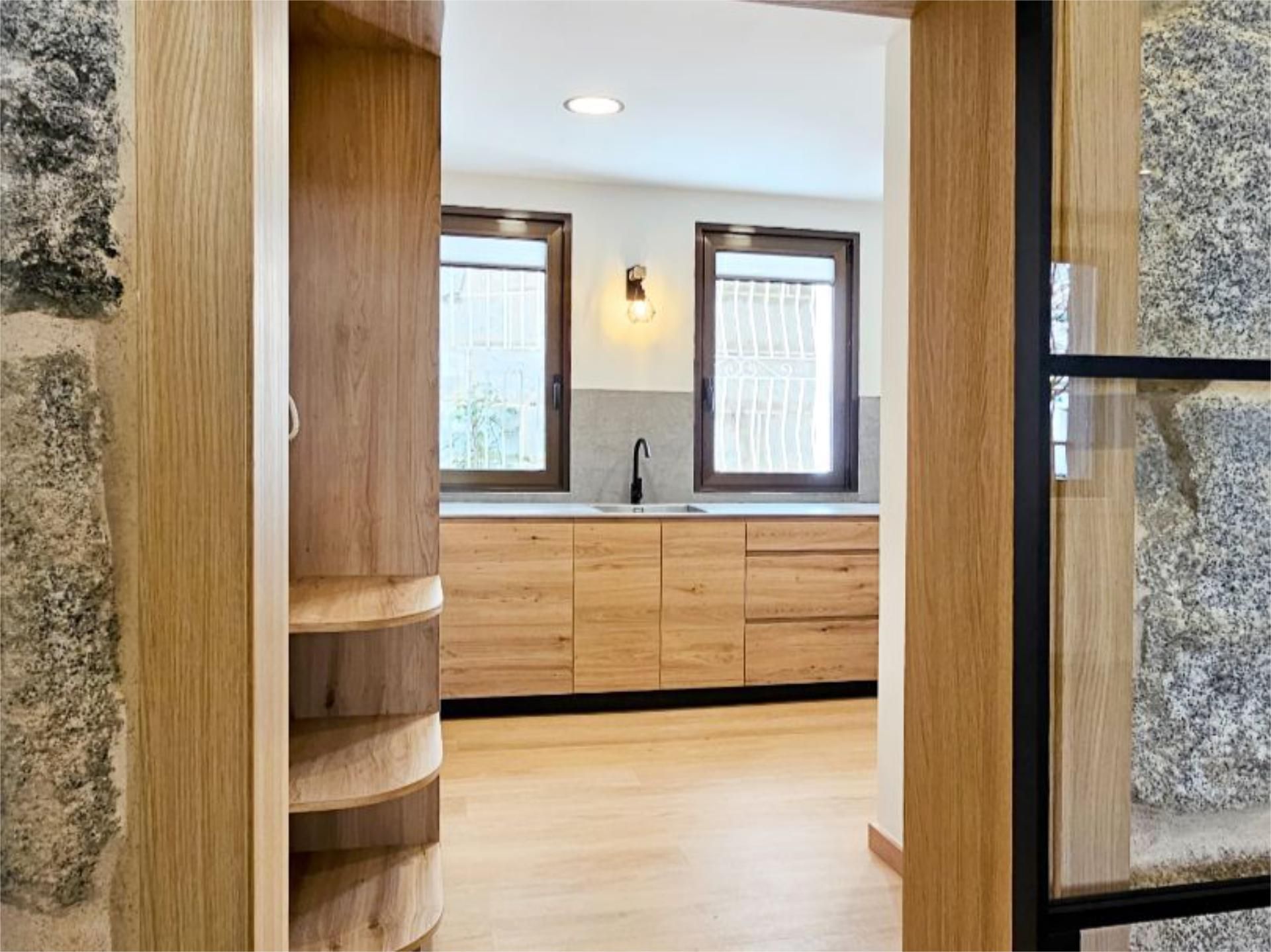 Kitchen of Flat for sale in Ourense Capital   with Heating, Private garden and Parquet flooring