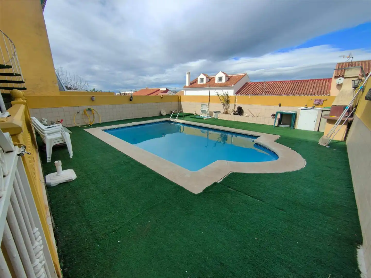 Casa o xalet en venda a Calle Copérnico, 12, Los Almendros - El Limonero - El Tomillar Piscina de Casa o xalet en venda en Málaga Capital
