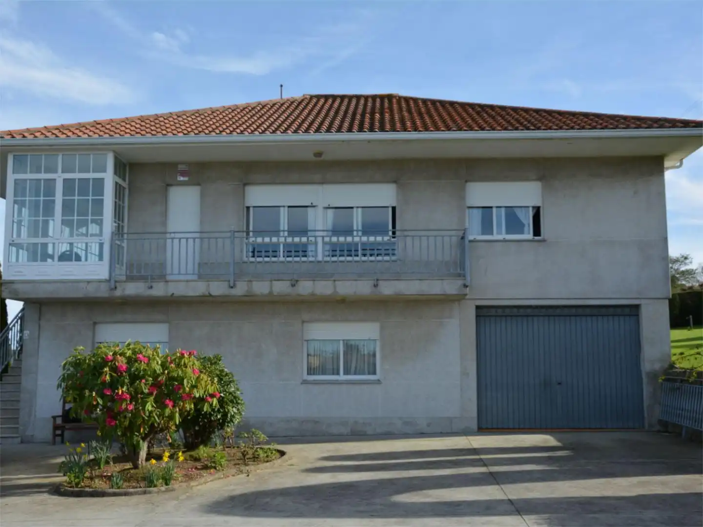 Pis en venda a Elviña - A Zapateira Vista exterior de Pis en venda en A Coruña Capital amb Terrassa