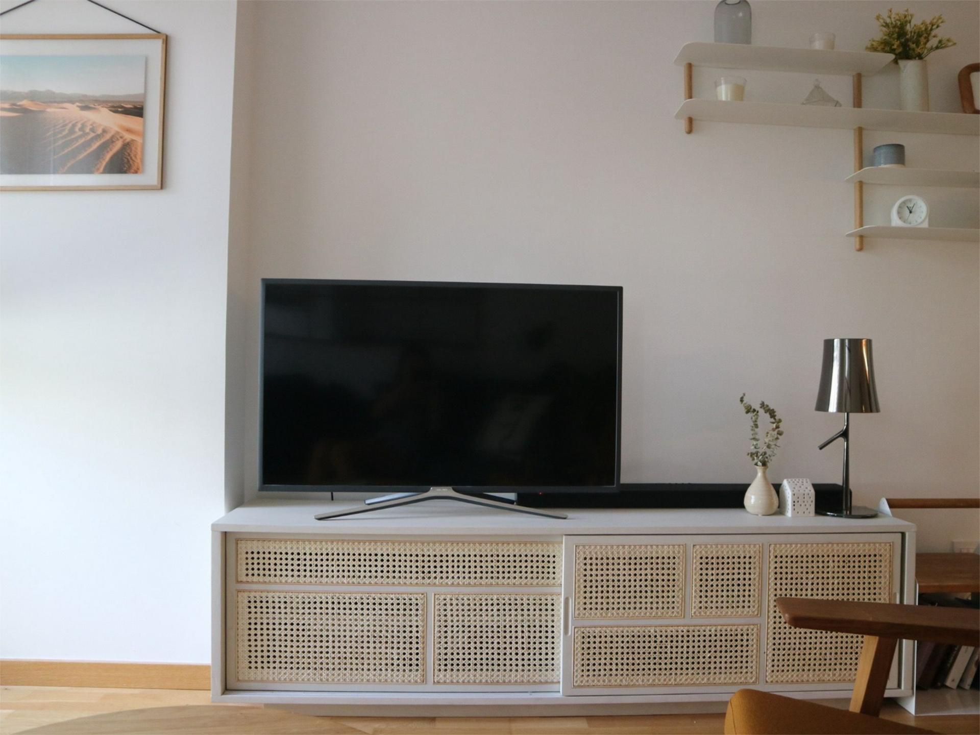Sala d'estar de Pis en venda en Donostia - San Sebastián  amb Terrassa