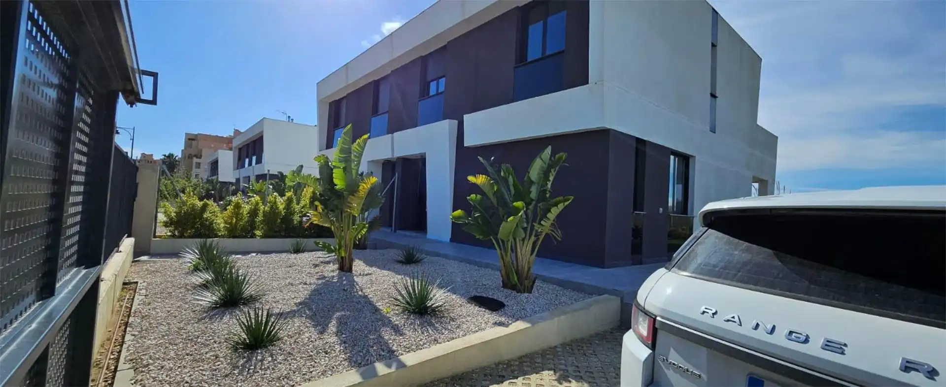 Casa o xalet en venda a Calle de Los Picapinos, Isla Canela Vista exterior de Casa o xalet en venda en Ayamonte amb Aire condicionat, Calefacció i Jardí privat