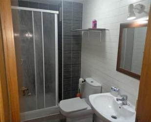 Bathroom of Flat to share in Las Rozas de Madrid  with Air Conditioner, Heating and Parquet flooring