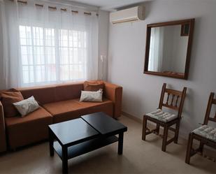 Living room of Apartment to rent in  Sevilla Capital  with Air Conditioner, Heating and Furnished