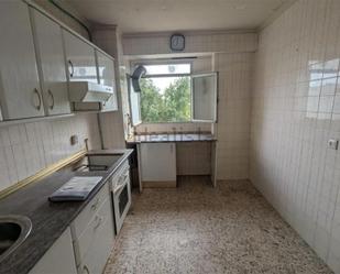 Kitchen of Flat for sale in  Valencia Capital