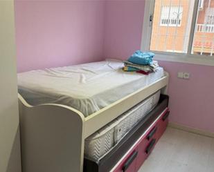 Bedroom of Flat to share in  Almería Capital  with Air Conditioner, Heating and Terrace