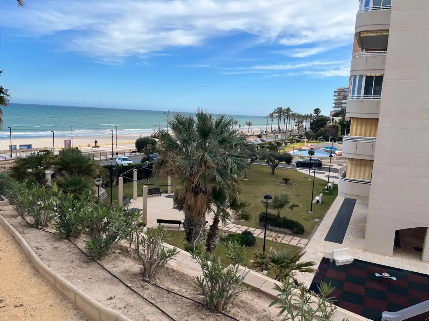 Flat for rent in Avenida Jaime I el Conquistador, 72, Playa Muchavista Exterior view of Flat for rent in El Campello with Private garden, Terrace and Storage room
