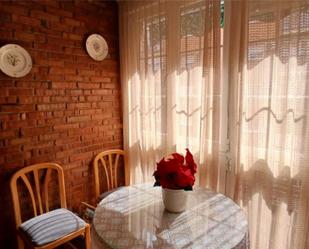 Dining room of Flat to rent in  Granada Capital  with Air Conditioner, Heating and Terrace