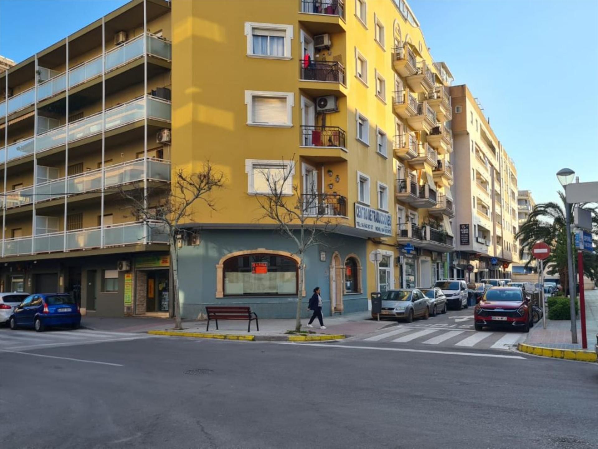 Exterior view of Planta baja to rent in Dénia  with Air Conditioner and Heating
