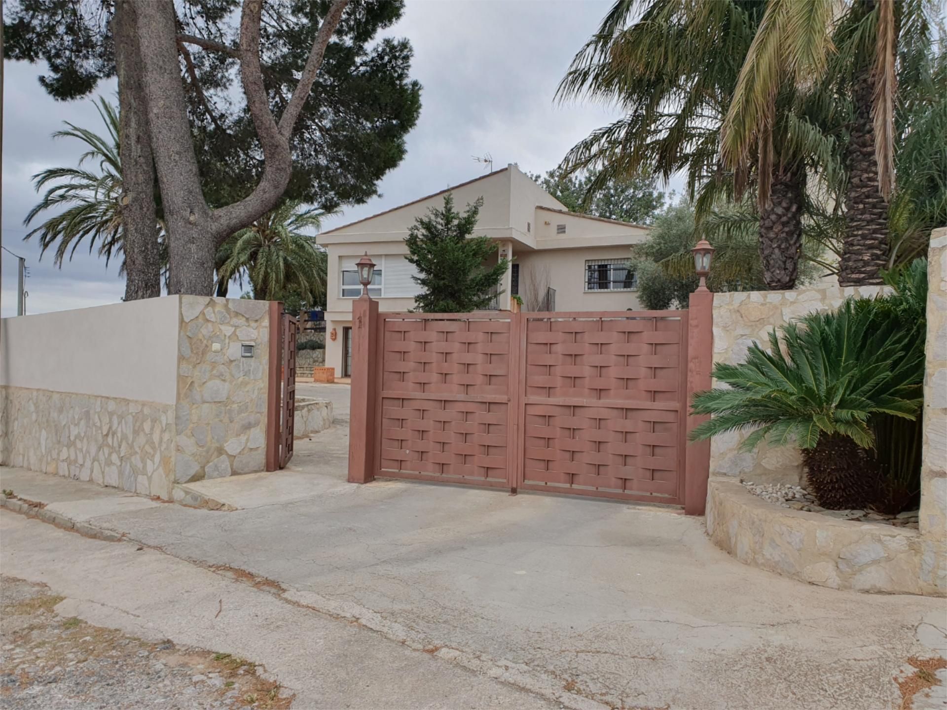 Exterior view of House or chalet for sale in Alberic  with Air Conditioner, Heating and Private garden