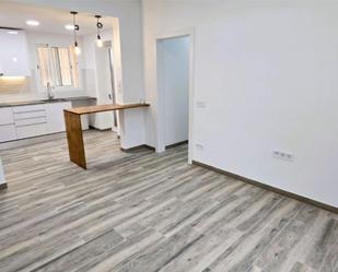 Flat for sale in Terrassa  with Air Conditioner