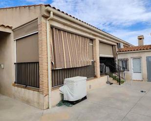 Vista exterior de Casa o xalet en venda en Las Labores   amb Calefacció, Terrassa i Traster