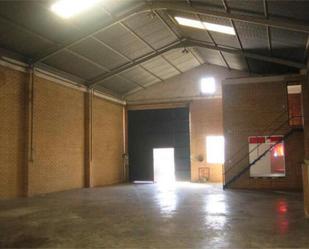 Industrial buildings to rent in Olivares