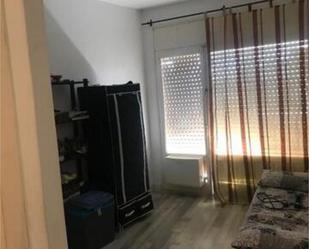 Dormitori de Apartament en venda en Empuriabrava amb Terrassa i Piscina