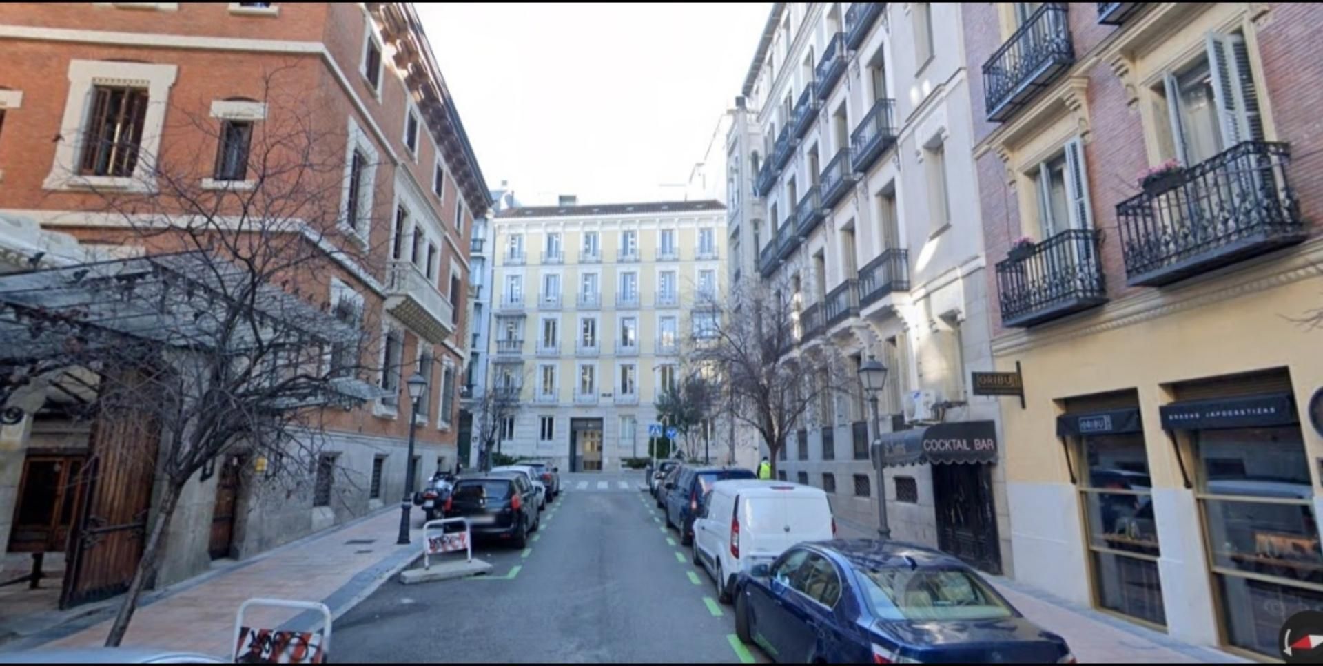 Exterior view of Premises for sale in  Madrid Capital