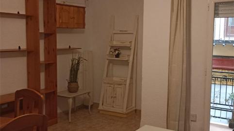 Foto 2 de Pis de lloguer a Calle Cetti Meriem, 5, Centro - Sagrario, Granada