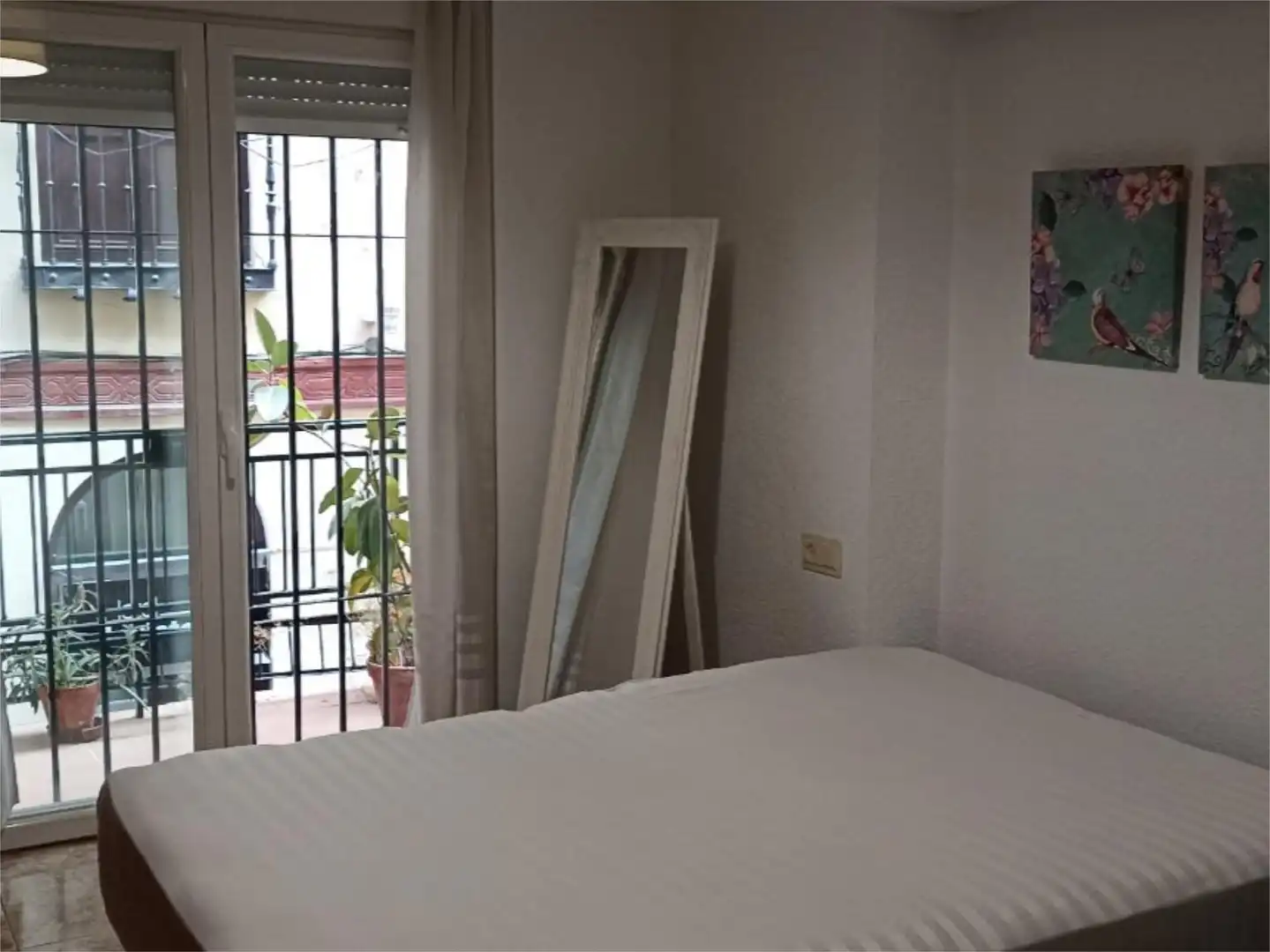 Flat for rent in Calle Cetti Meriem, 5, Centro - Sagrario Bedroom of Flat for rent in Granada with Furnished and Balcony