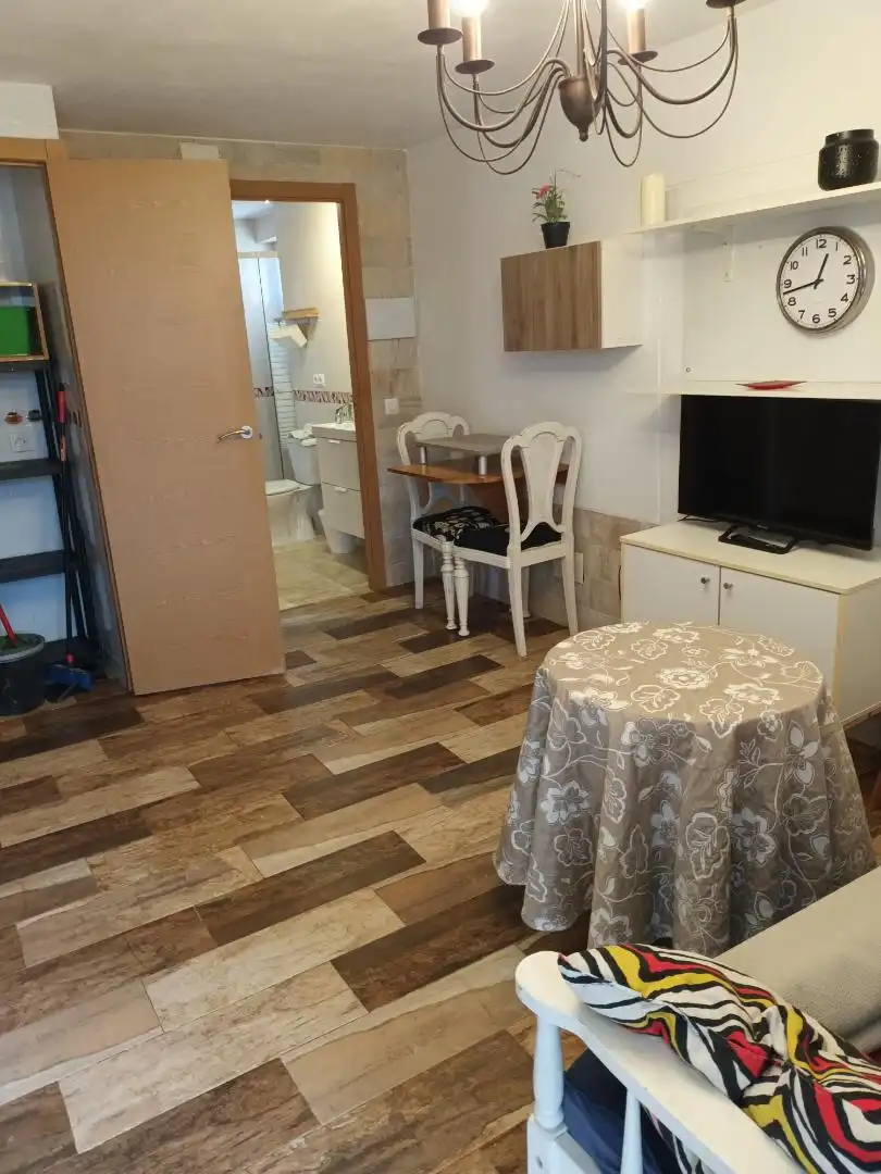Apartamento de alquiler en Carretera Guijo, 80, Zarza de Granadilla Habitación de Apartamento de alquiler en Zarza de Granadilla con Aire acondicionado, Calefacción y Amueblado