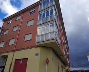 Vista exterior de Pis en venda en Toreno amb Calefacció, Terrassa i Traster