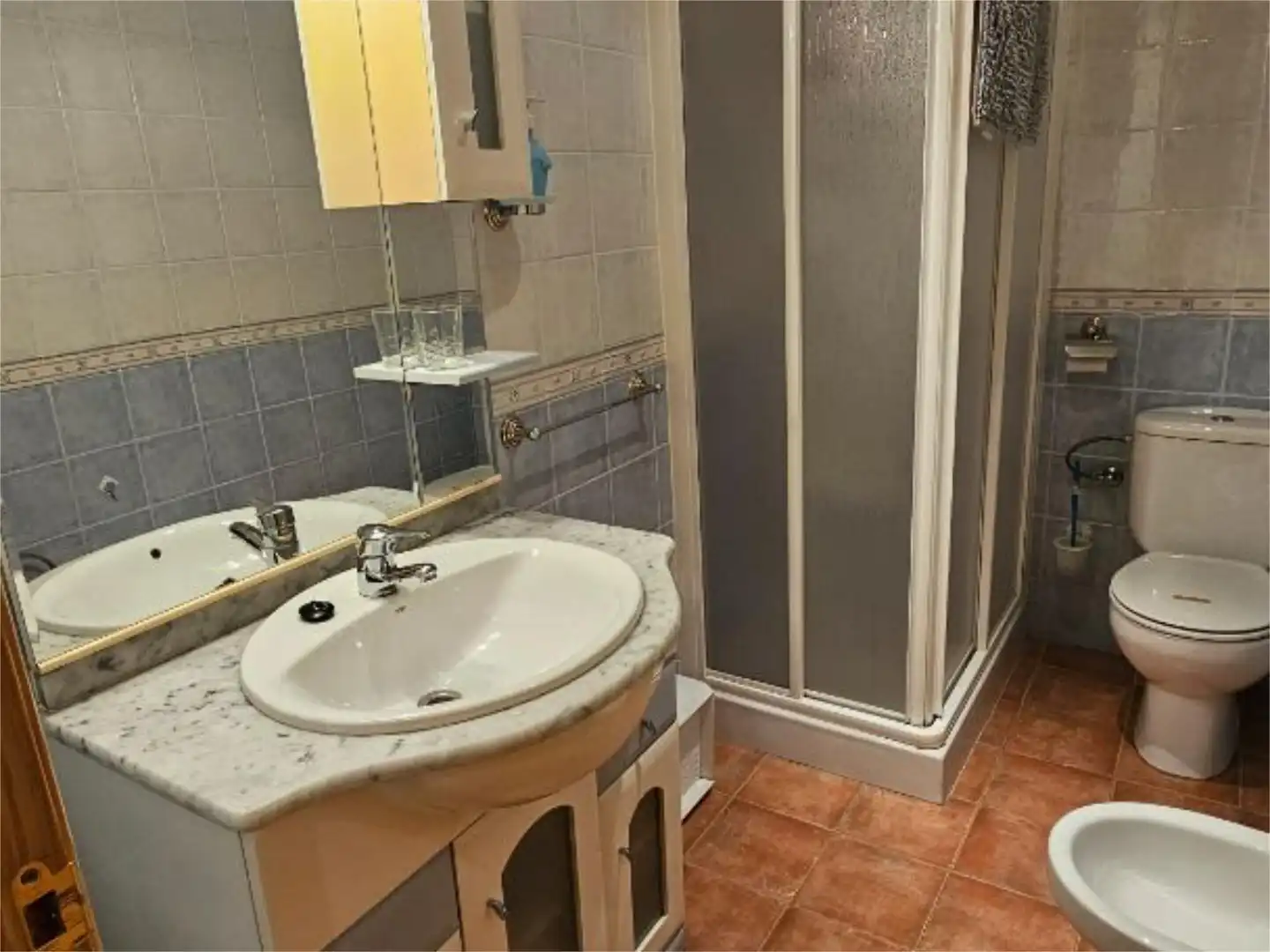 Flat for sale in Calle San Antón, 7, Cazorla Bathroom of Flat for sale in Cazorla with Air Conditioner, Heating and Furnished
