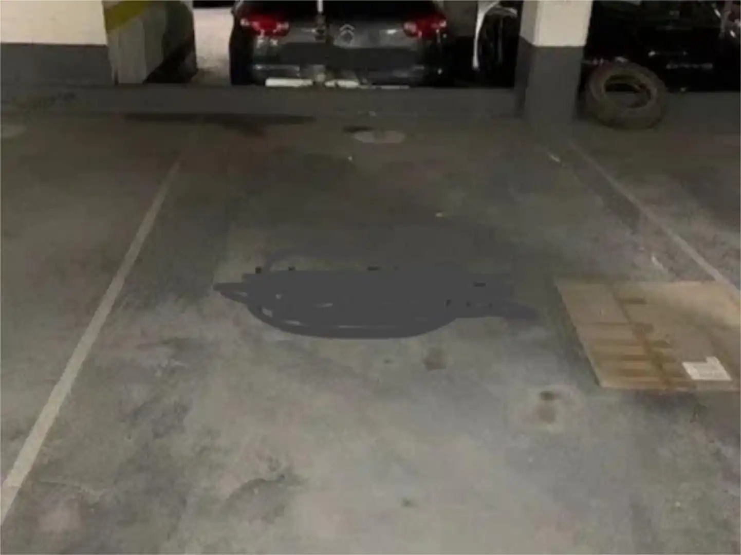 Garage zur Miete in Avenida de los Maristas, 11, La Platina- Hospital - Campus Parkplatz von Garage zur Miete in Salamanca