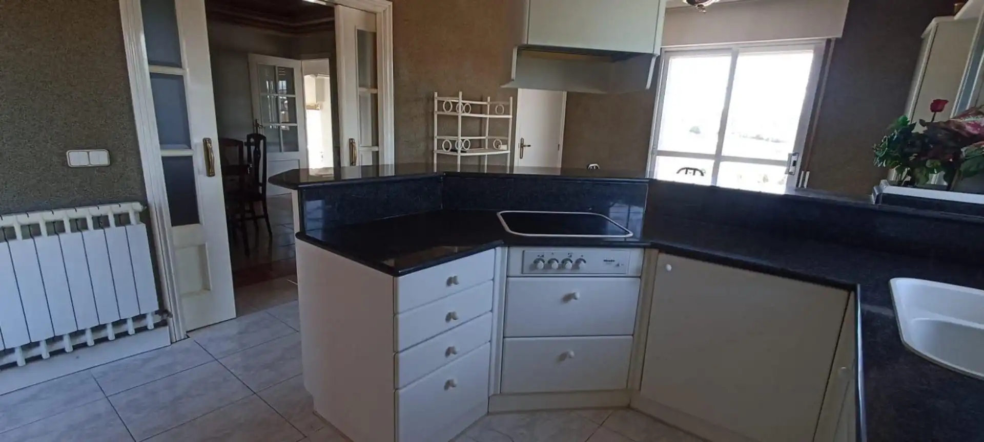 Cocina de Casa o chalet en venta en Villamediana de Iregua con Aire acondicionado, Terraza y Piscina