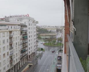 Vista exterior de Pis en venda en  Sevilla Capital amb Aire condicionat, Calefacció i Parquet