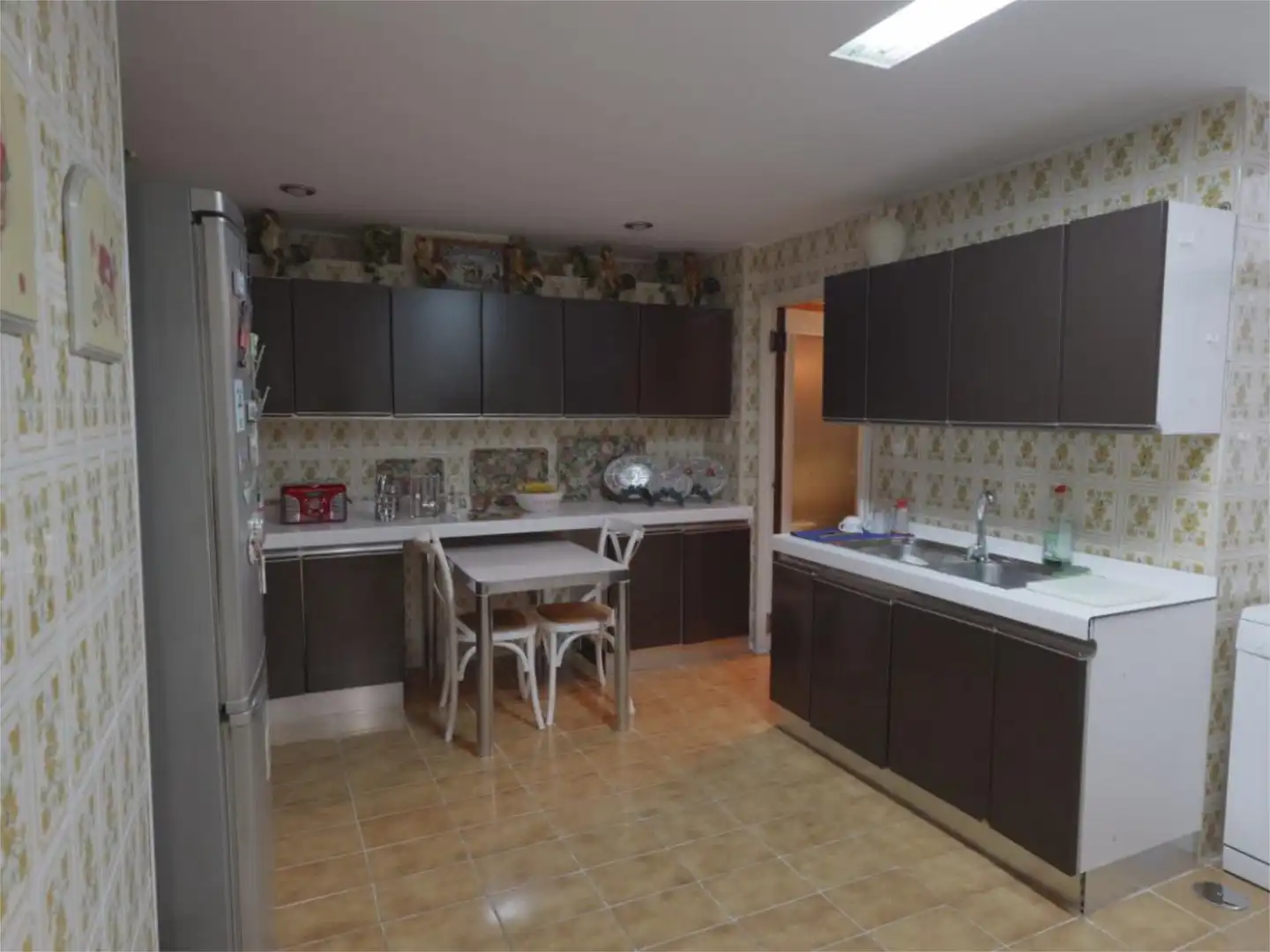 Kitchen of Flat for sale in Sevilla  with Air Conditioner, Heating and Parquet flooring