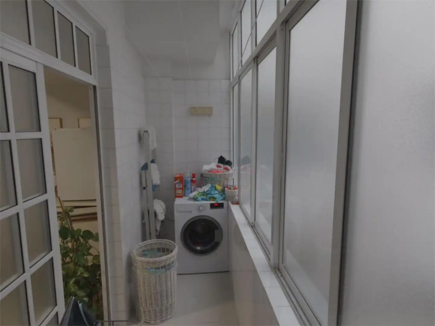 Flat for sale in Sevilla  with Air Conditioner, Heating and Parquet flooring