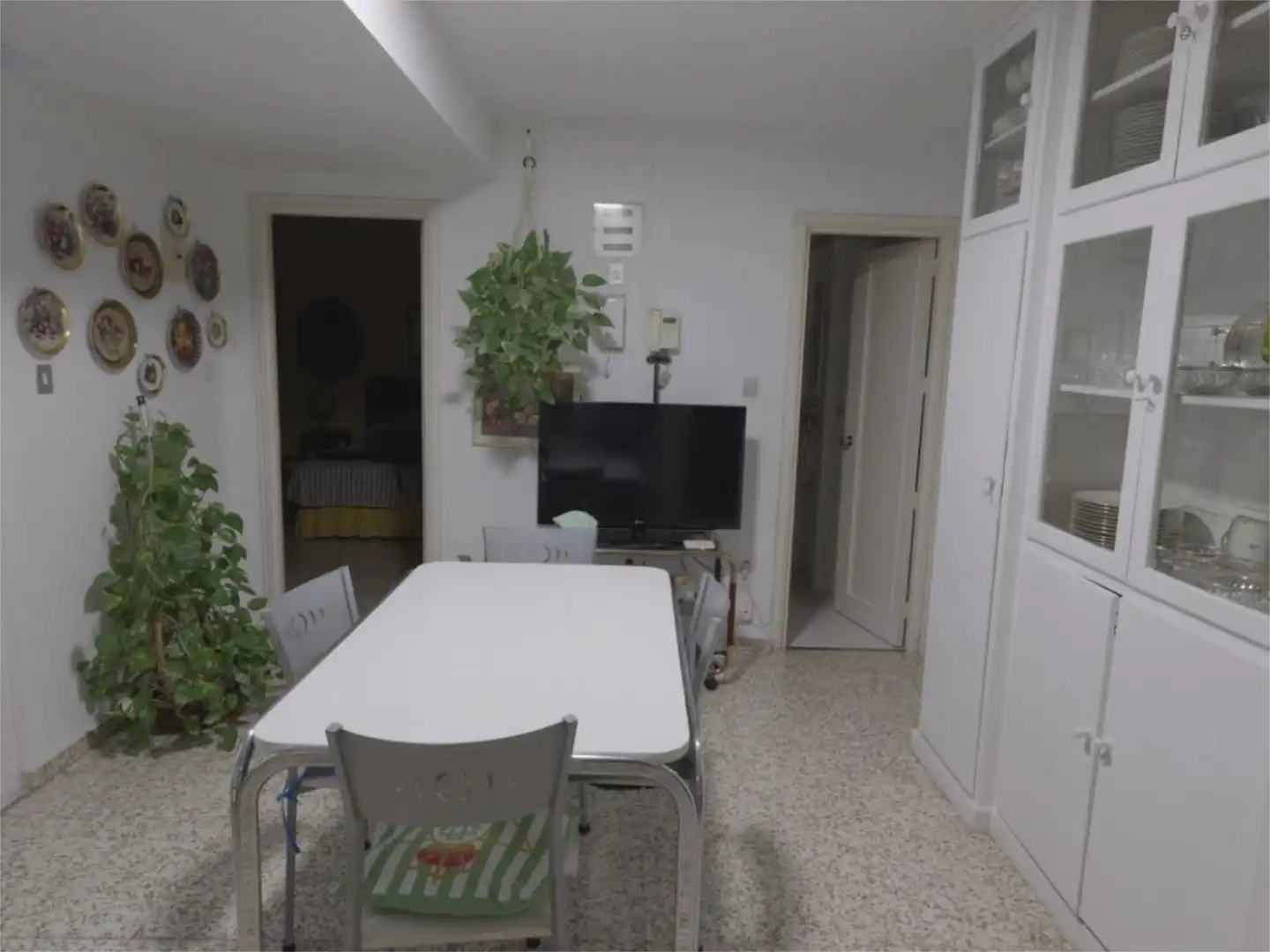 Flat for sale in Sevilla  with Air Conditioner, Heating and Parquet flooring