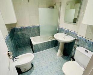 Bathroom of Study to rent in Coslada  with Heating and Furnished