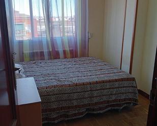 Bedroom of Flat to share in Móstoles  with Heating, Oven and Washing machine