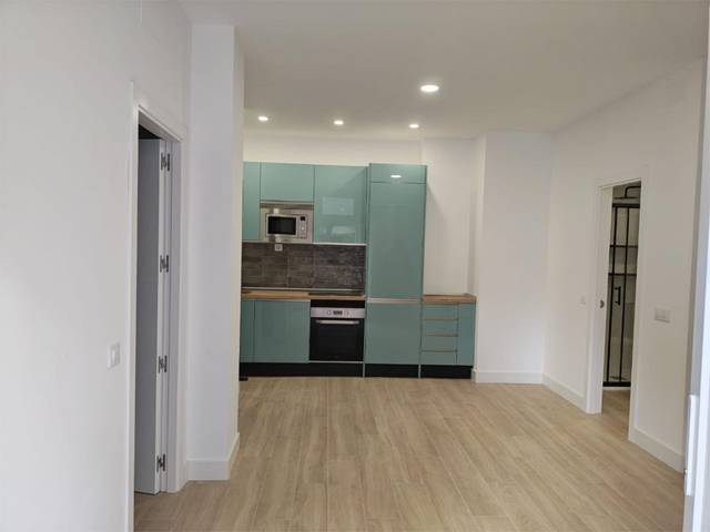 Piso en Venta en Calle de Torrelaguna, 109 en Colina