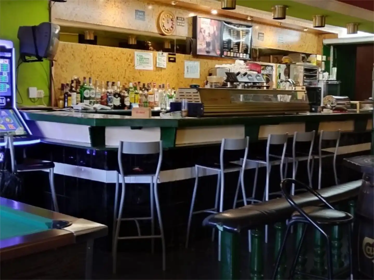 Commercial properties for sale in Avenida Toledo, 5, Argés Commercial properties for sale in Argés with Air Conditioner, Heating and Furnished