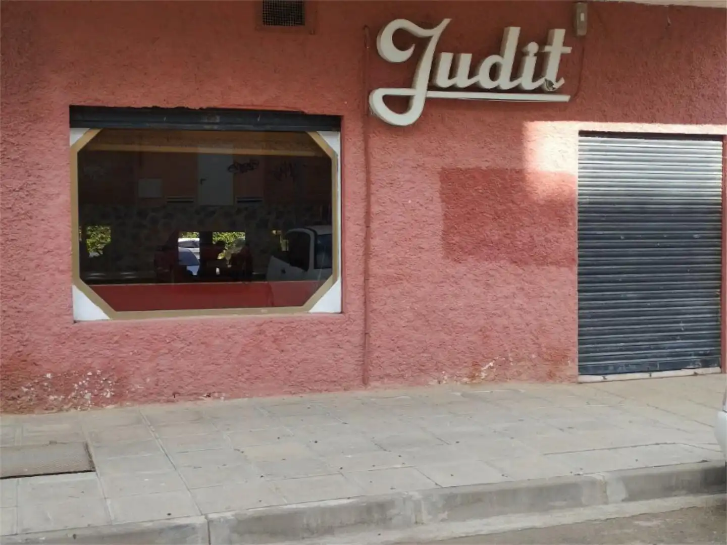 Commercial properties for sale in Avenida Toledo, 5, Argés Commercial properties for sale in Argés with Air Conditioner, Heating and Furnished