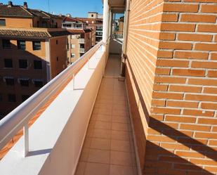 Balcony of Flat to rent in Talavera de la Reina  with Air Conditioner, Heating and Parquet flooring