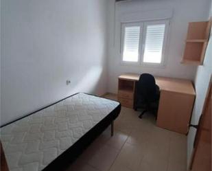 Schlafzimmer von Wohnung miete in Jumilla mit Terrasse und Möbliert