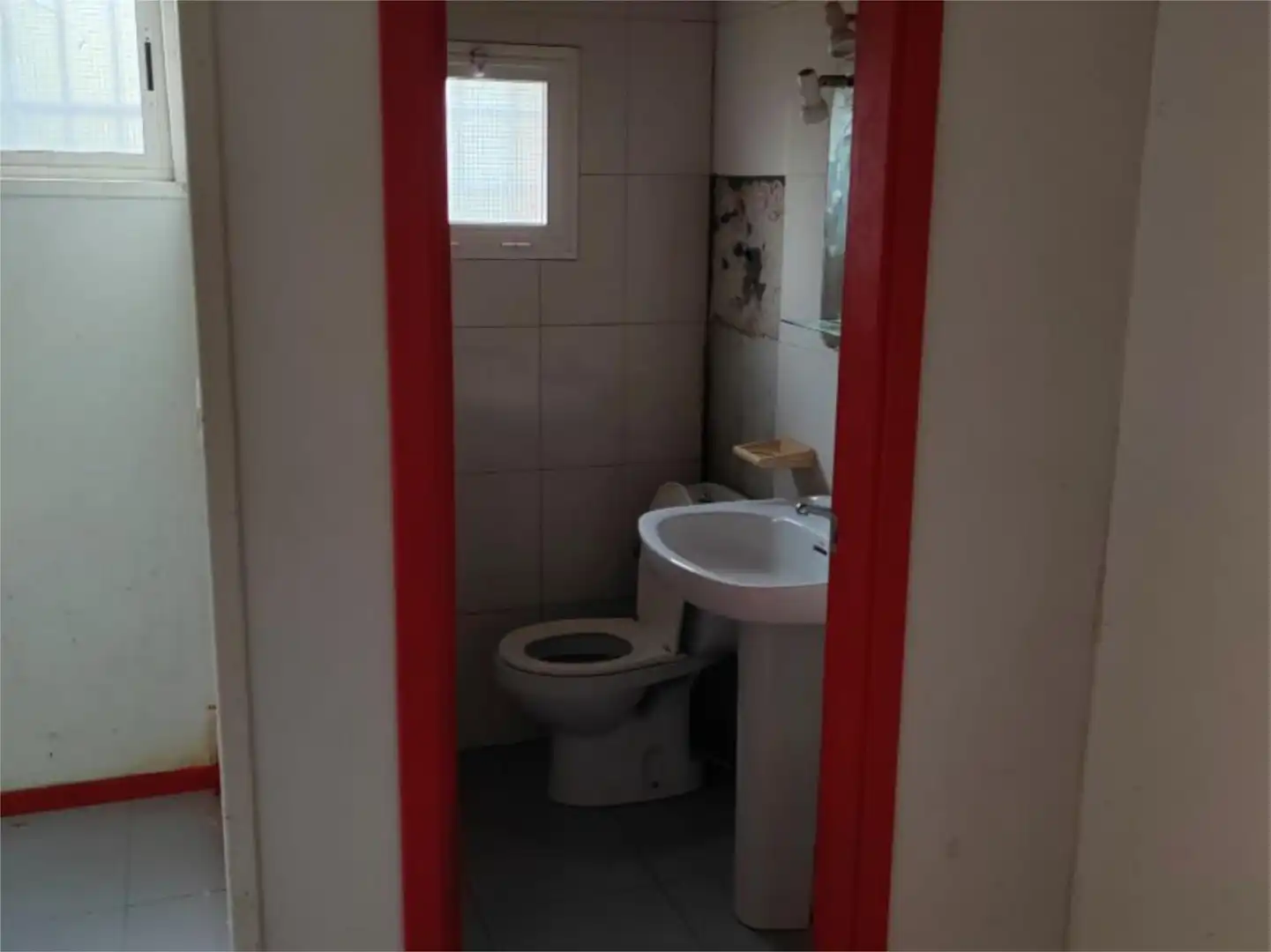 Baño de Local de alquiler en Castro de Rei