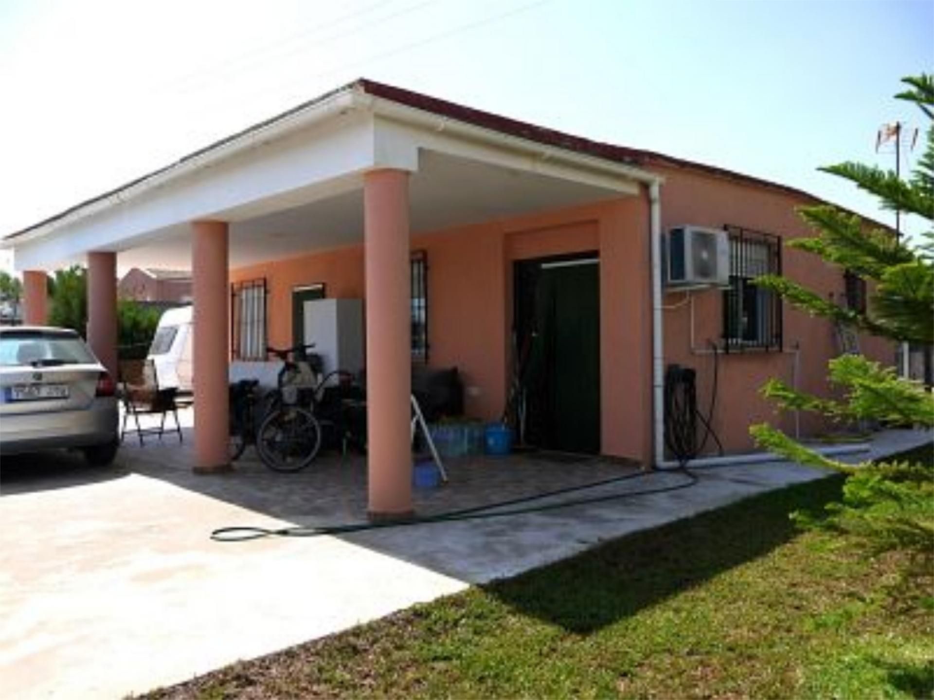 Exterior view of Country house for sale in Oliva  with Private garden, Terrace and Swimming Pool