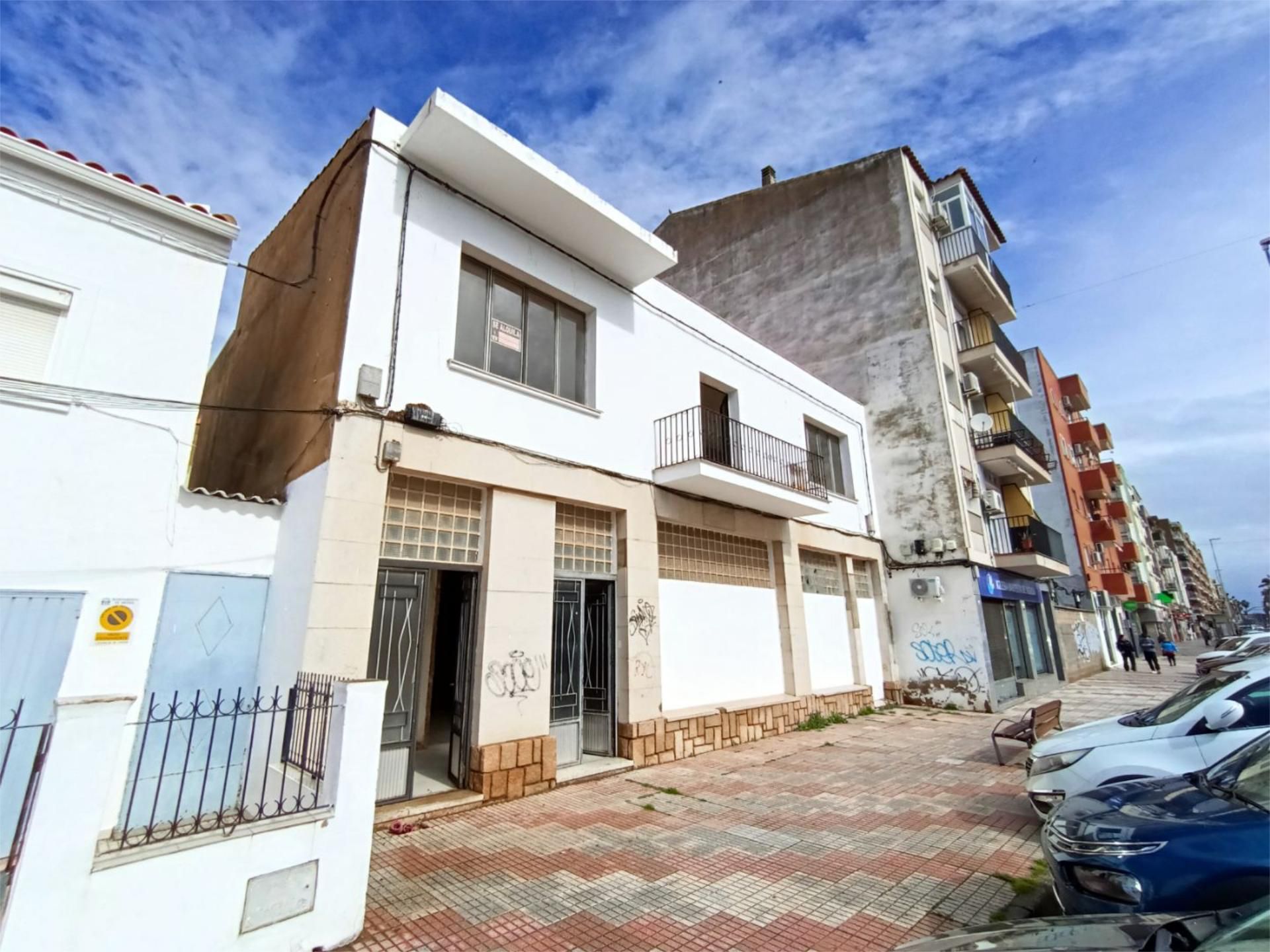 Premises to rent in Avenida de Juan Carlos I, 11, Este Exterior view of Premises to rent in Mérida