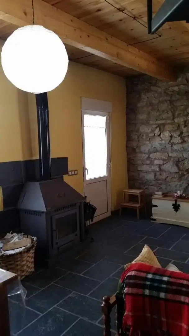 Casa o xalet en venda a Calle la Cruz, 37, Villamanín Casa o xalet en venda en Villamanín