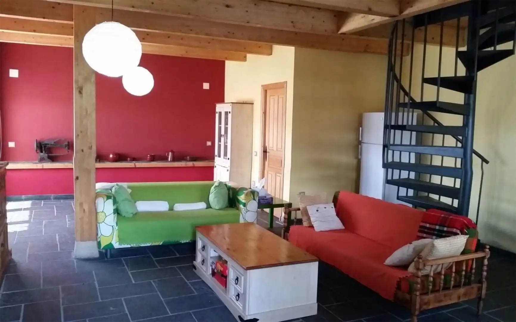 Casa o xalet en venda a Calle la Cruz, 37, Villamanín Sala d'estar de Casa o xalet en venda en Villamanín