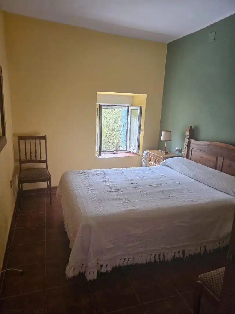 Casa o xalet en venda a Calle la Cruz, 37, Villamanín Dormitori de Casa o xalet en venda en Villamanín