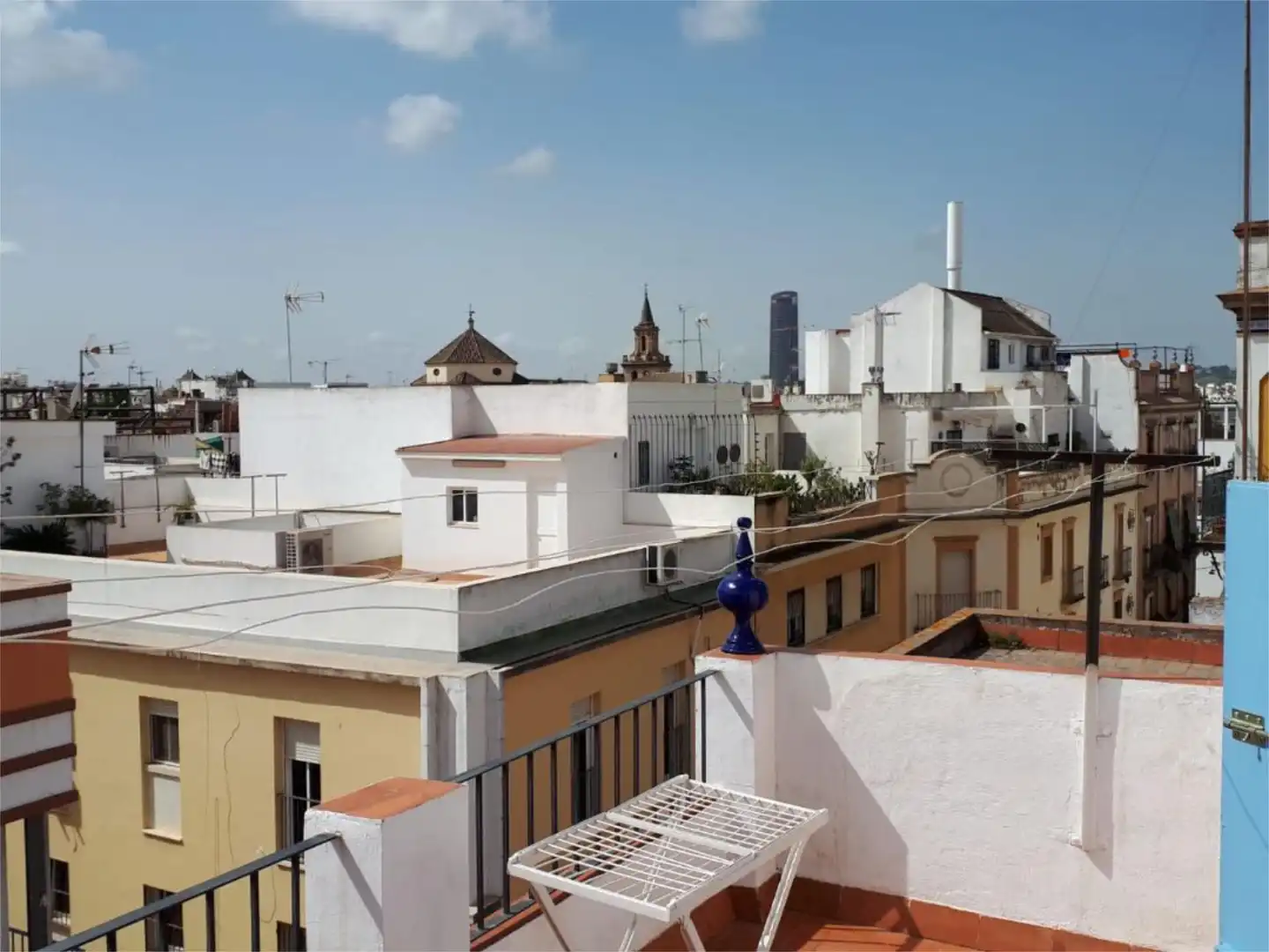 Einfamilien-Reihenhaus zum Verkauf in Calle Relator, 85, San Gil Außenansicht von Einfamilien-Reihenhaus zum Verkauf in Sevilla Capital